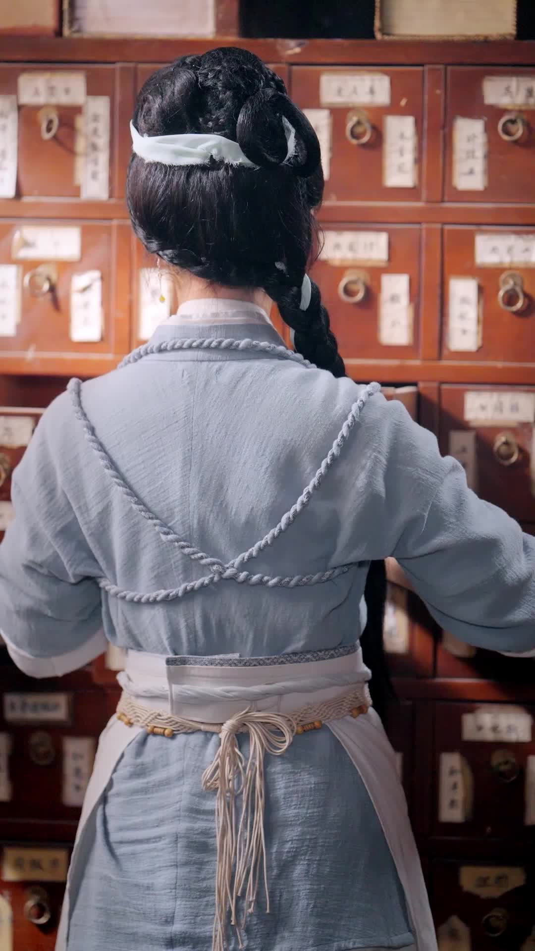 35. Bölüm - Şifacının Sevilen Kızı